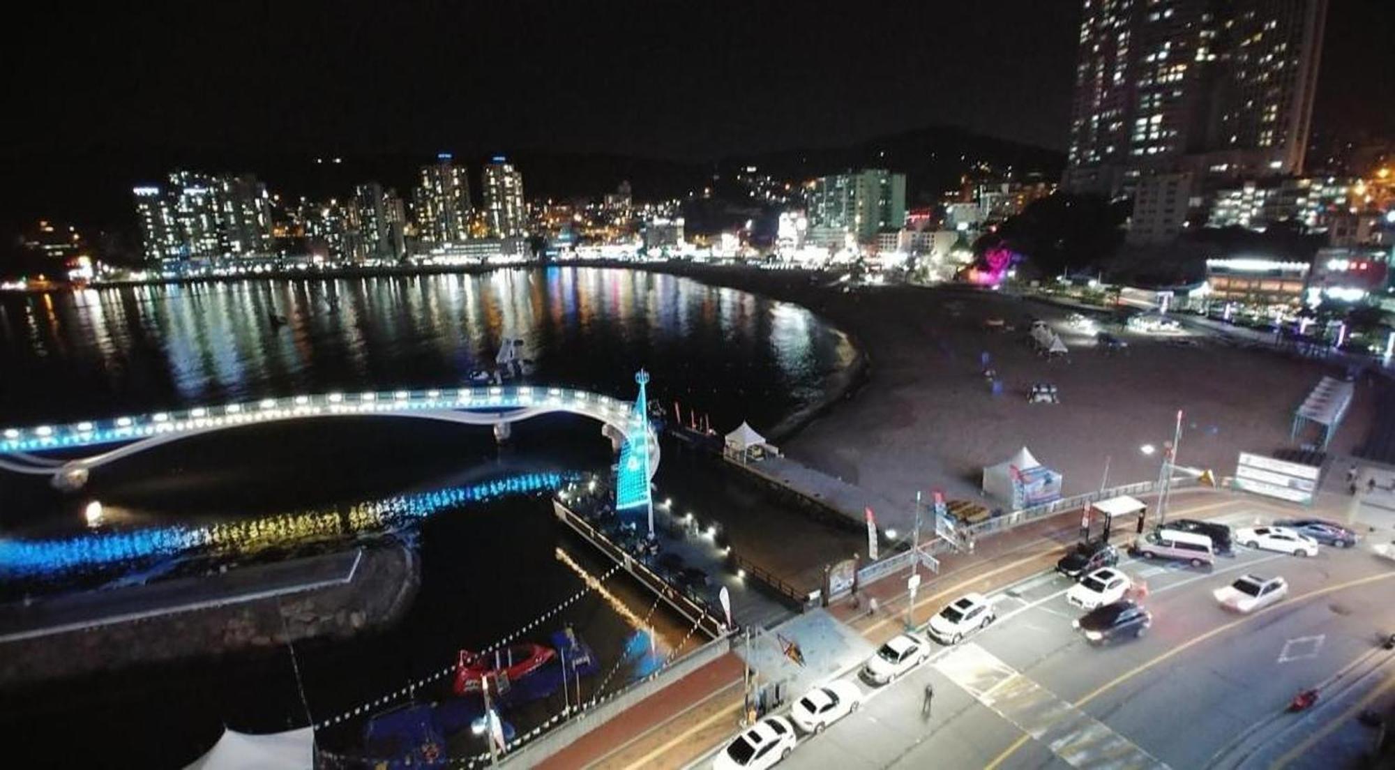 Q5 Hotel Busan Songdo Exterior photo